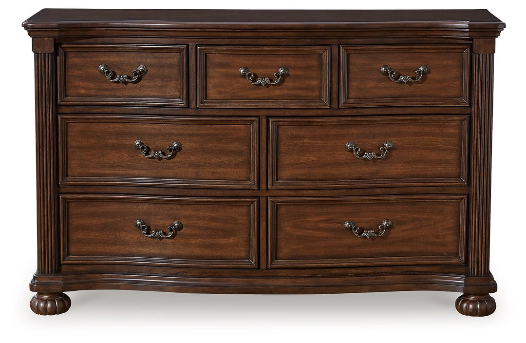 Lavinton - Dresser - Brown