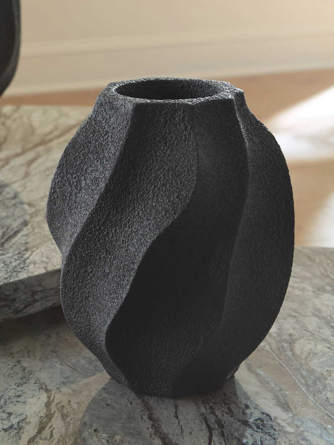Judworth - Vase