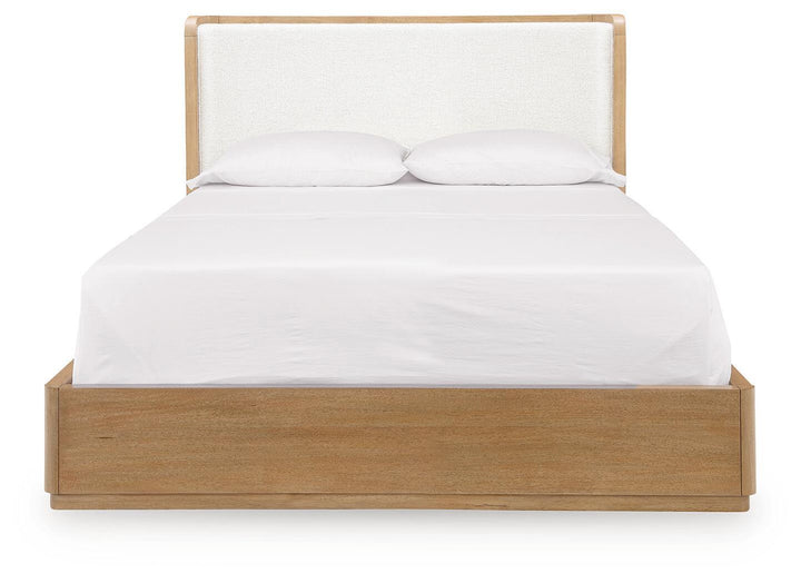Pamaria - Upholstered Bed